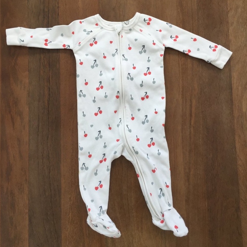 Pehr cream with cherries long sleeve footie